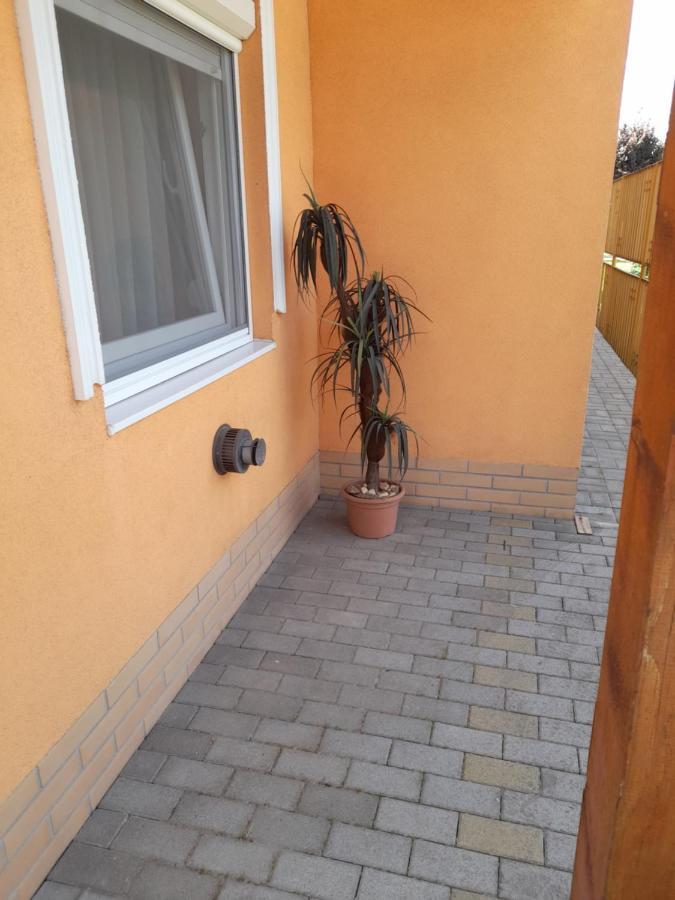 Thermal Apartman Tiszafuered Bagian luar foto